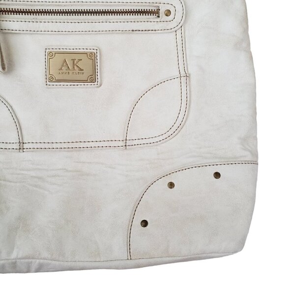 Vintage Anne Klein Cream Leather Studded Tote Bag With Shoulder Strap - Picture 7 of 15